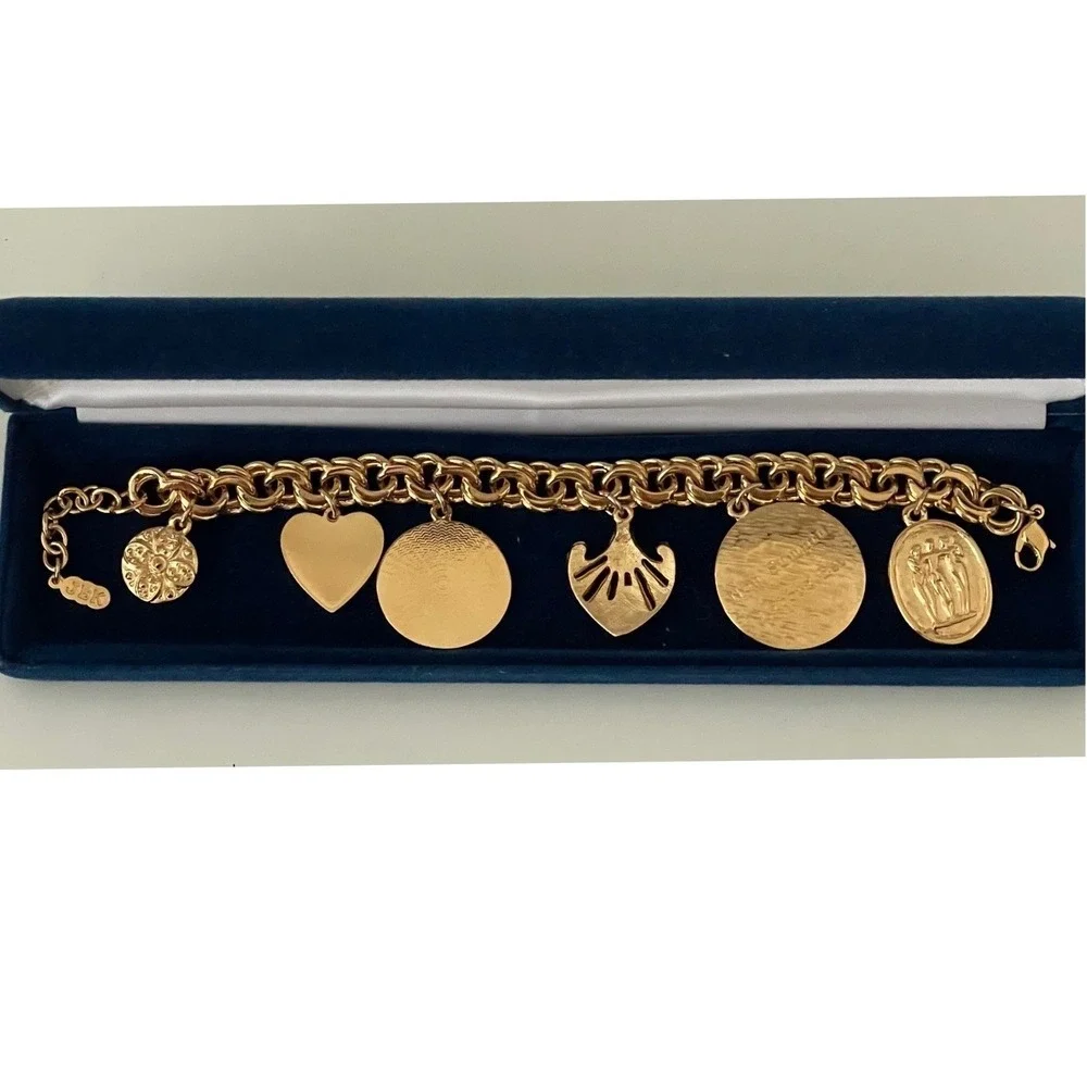 Camrose & Kross JBK Gold Tone Charm Women Bracelet Jacqueline Kennedy Collection